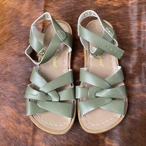 Girls Saltwater Sandals
